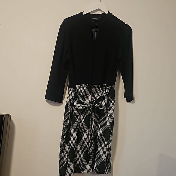 ADRIENNE VITTADINI KEYHOLEN DRESS - Picture 1 of 7